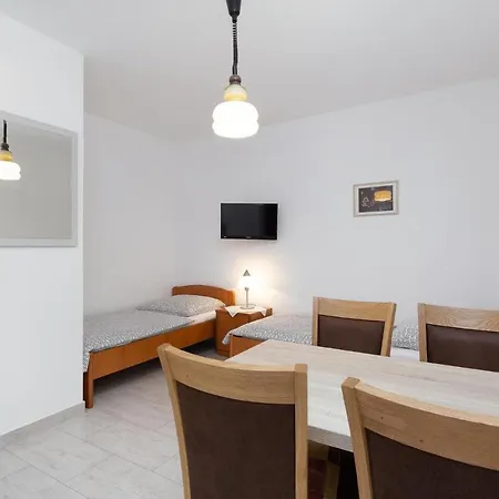 Apartment Mediterraneo Mirko